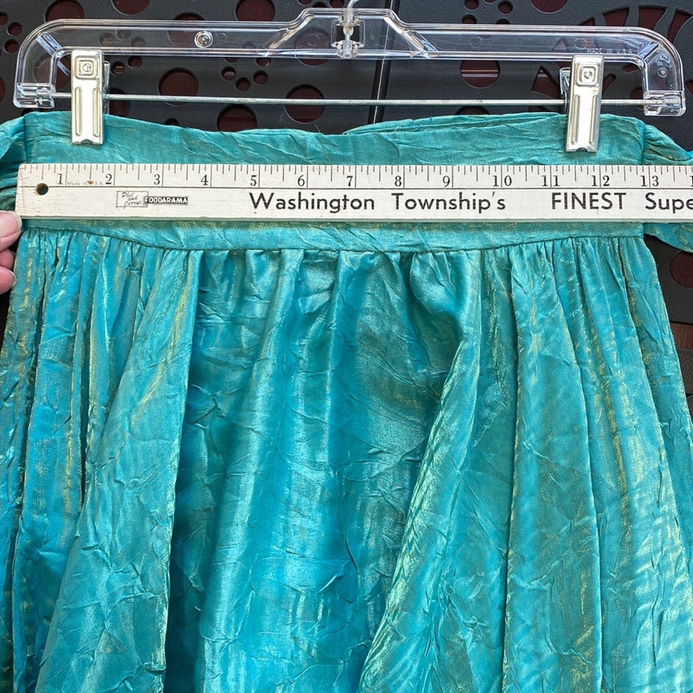 Hugo Buscati Iridescent Evening Skirt - Picture 14 of 16